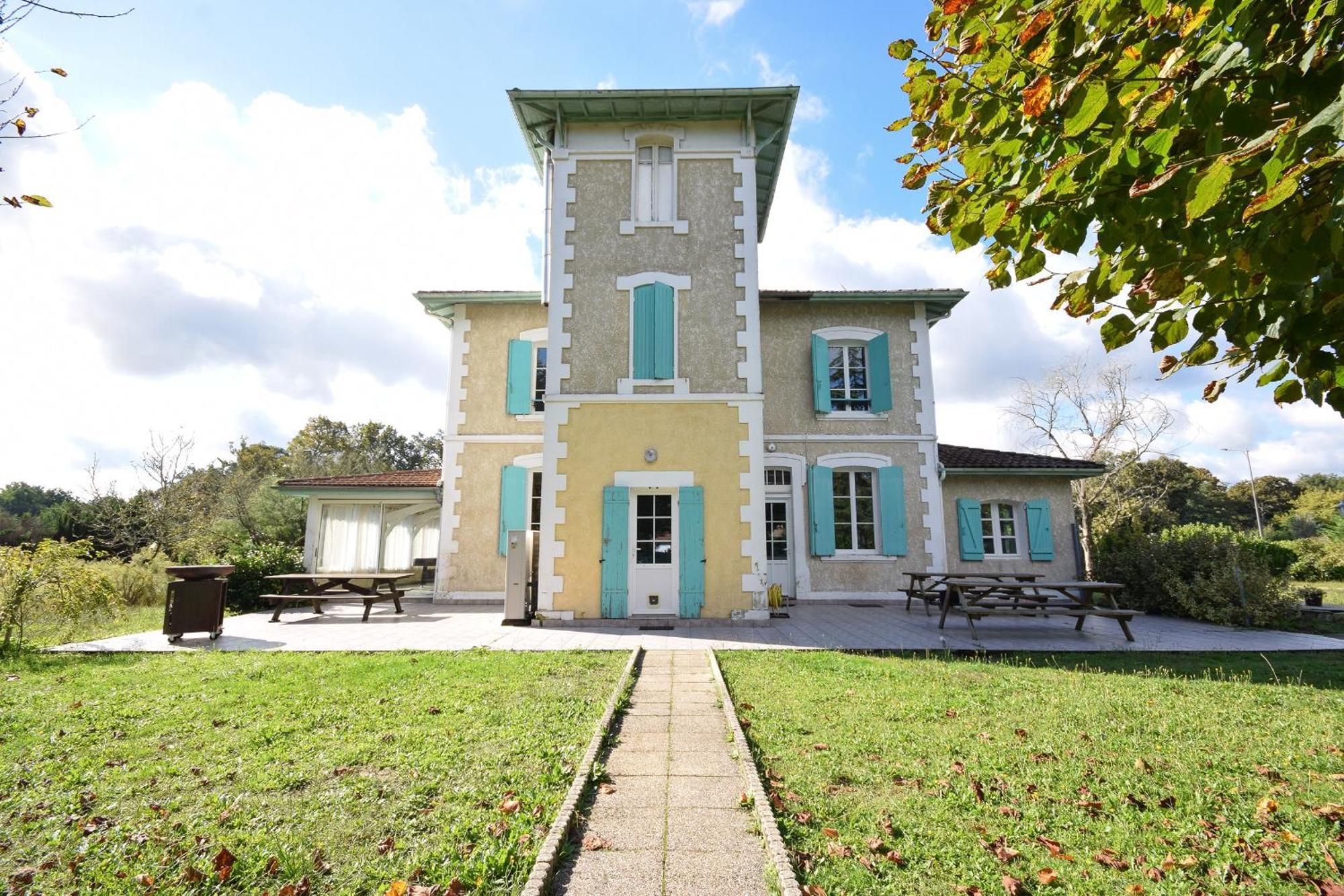 Villa Avec Piscine Et Billard Sabres Exteriér fotografie